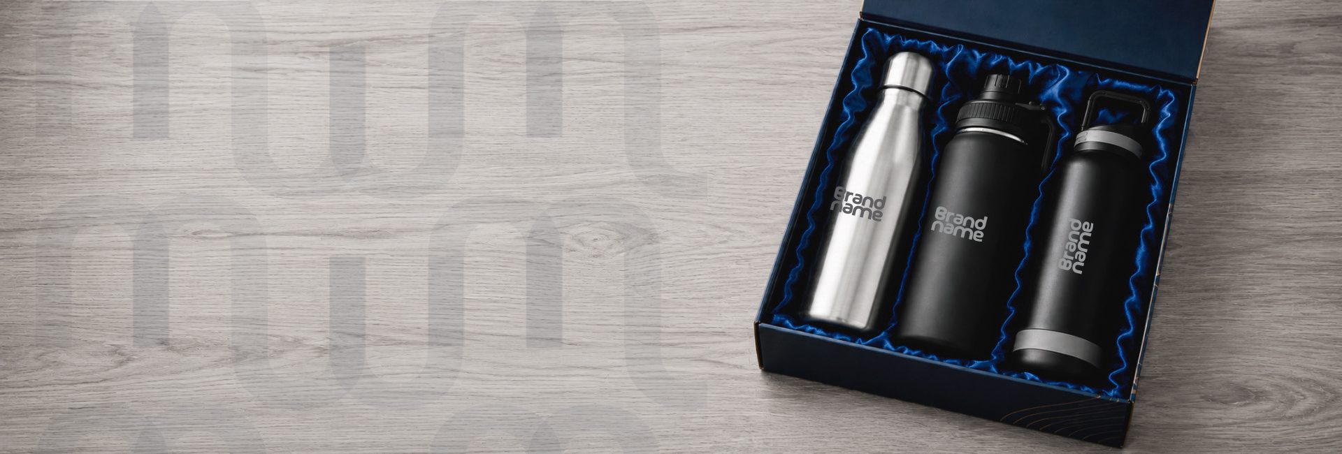 Kit de garrafas térmicas personalizadas com logo